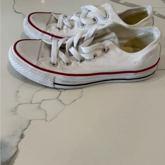 Converse White Canvas Sneakers with Red and Blue Trim - Picture 4 of 7